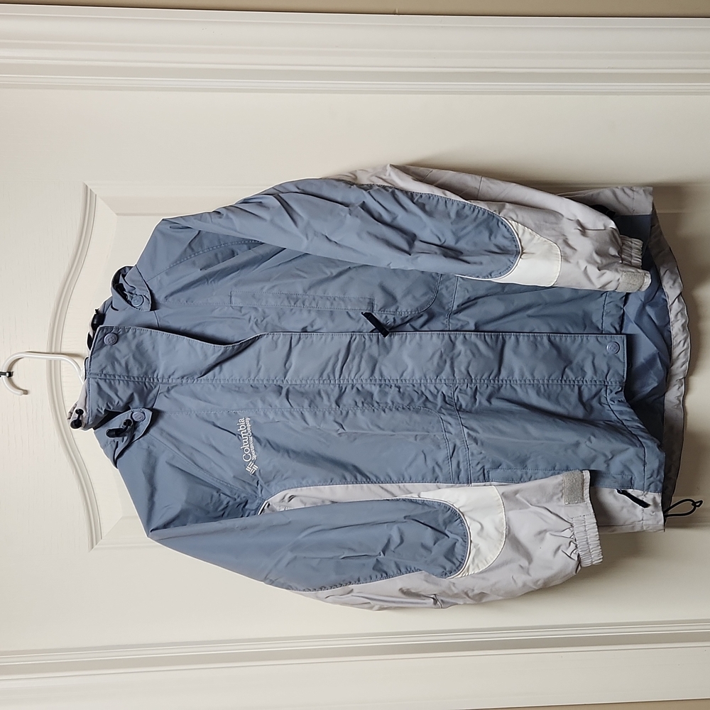 Columbia Women's S lightweight hooded jacket